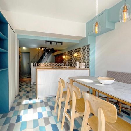 Appartement Atypique Au Pied Du Sacre Coeur Paris Exterior photo
